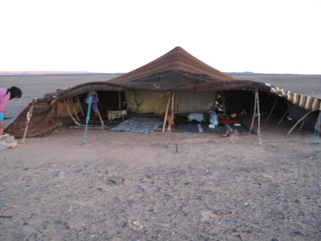 Hotel Sahara camel tours camp Merzouga Exterior foto
