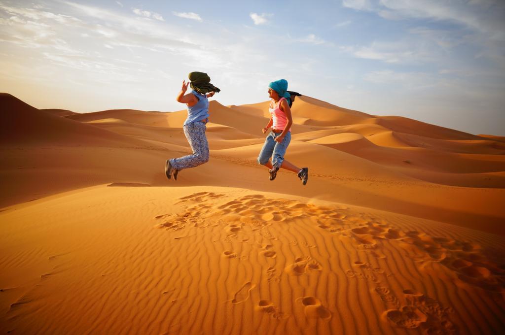 Hotel Sahara camel tours camp Merzouga Exterior foto